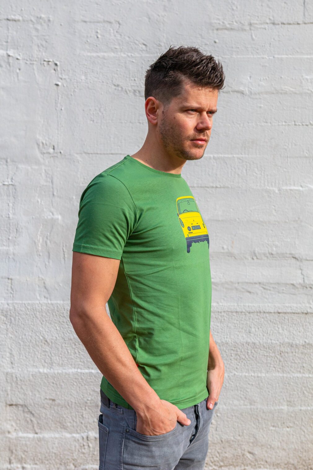 Okimono T-shirt Men, Green, A smart stick