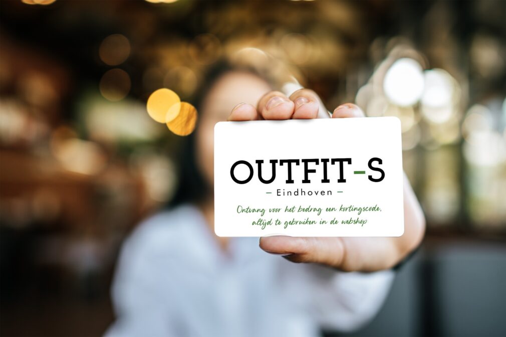 Geschenkkarte Outfit-S (selbstkomposierbar)