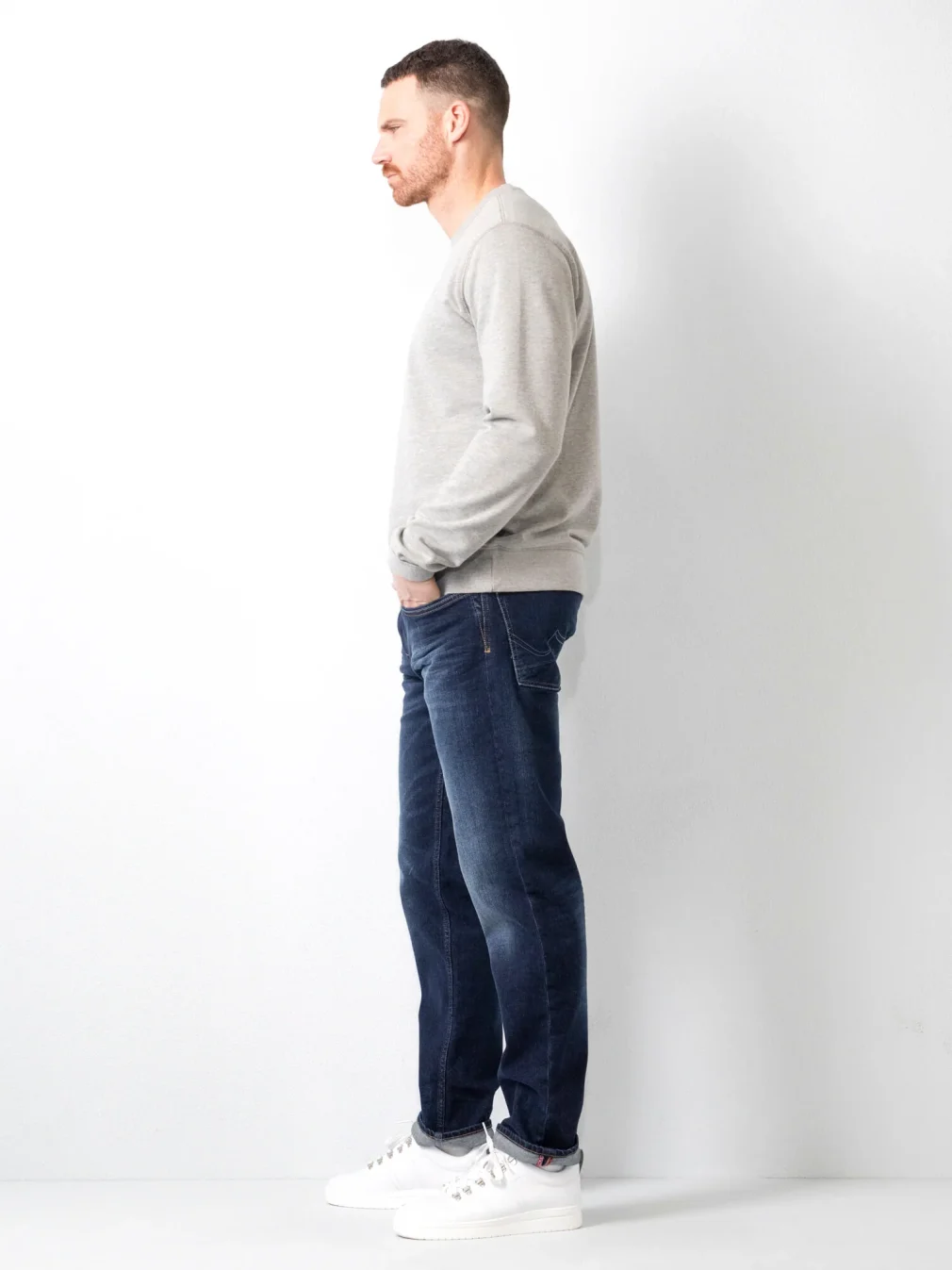 Petrol Riley Jeans Straight Model Dark Blue